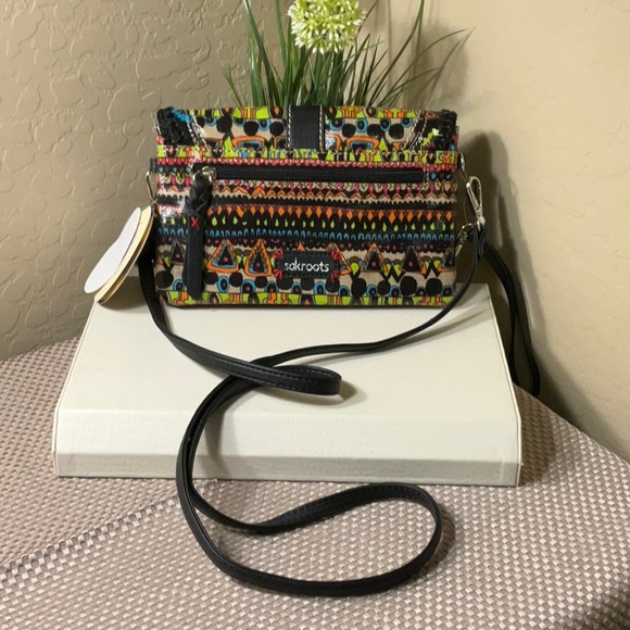 NWT Sakroots Crossbody Bag - Picture 2 of 7